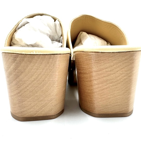 AEYDE NWT Sz 39 Bibi Clogs Cream Clogs with Gold Studs - Picture 13 of 13